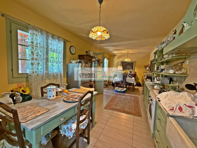 Villa in vendita a Massarosa