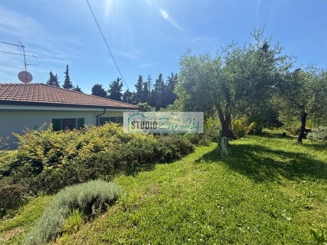 Villa in vendita a Massarosa