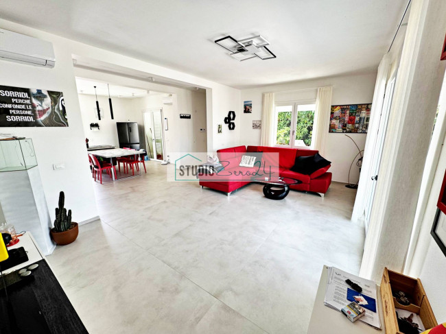 Villa for sale in Pietrasanta