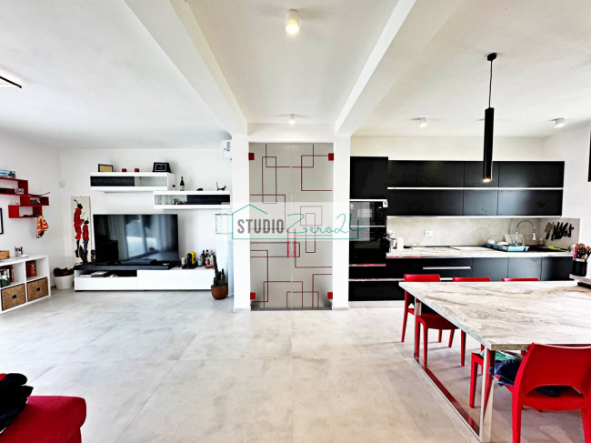 Villa for sale in Pietrasanta