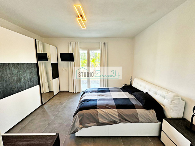 Villa for sale in Pietrasanta
