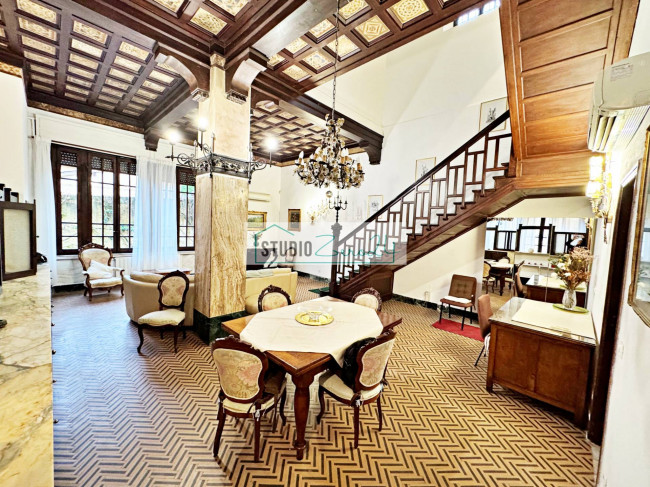 Villa in vendita a Pietrasanta