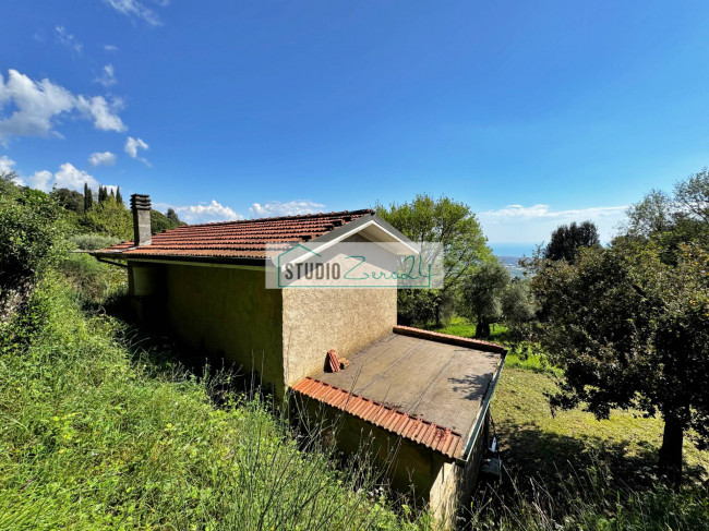 Rustico in vendita a Pietrasanta