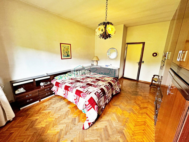 Villa in vendita a Seravezza