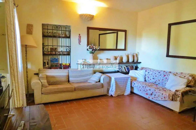 Villetta Bifamiliare in vendita a Pietrasanta