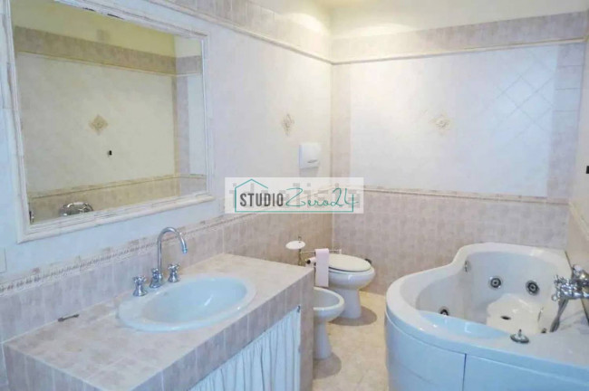 Villetta Bifamiliare in vendita a Pietrasanta