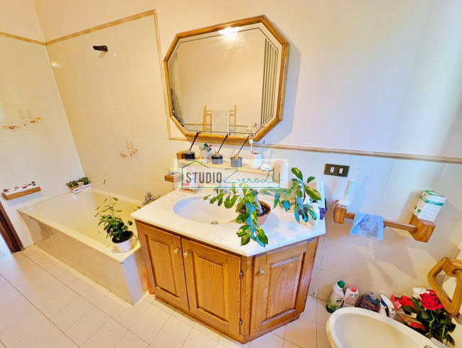 Villette a schiera in vendita a Pietrasanta