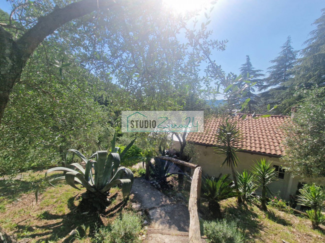 Villa in vendita a Camaiore