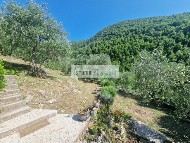 Villa in vendita a Camaiore