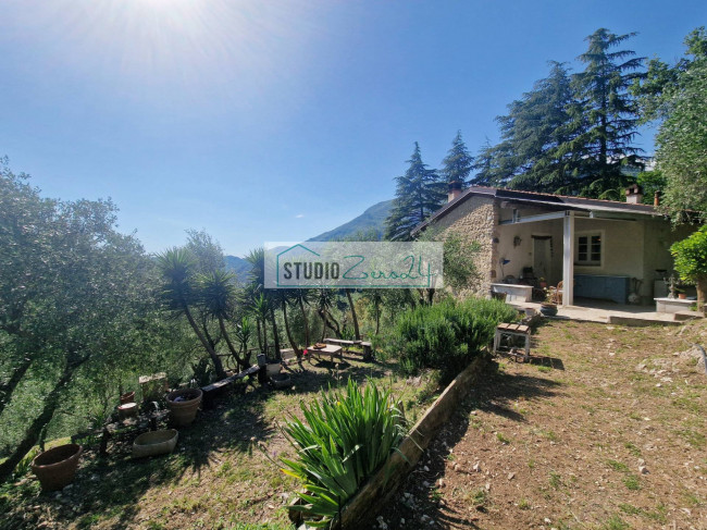 Villa in vendita a Camaiore