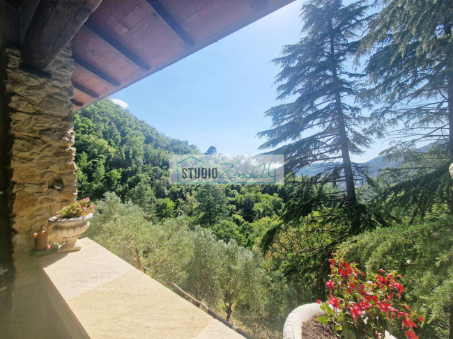 Villa in vendita a Camaiore