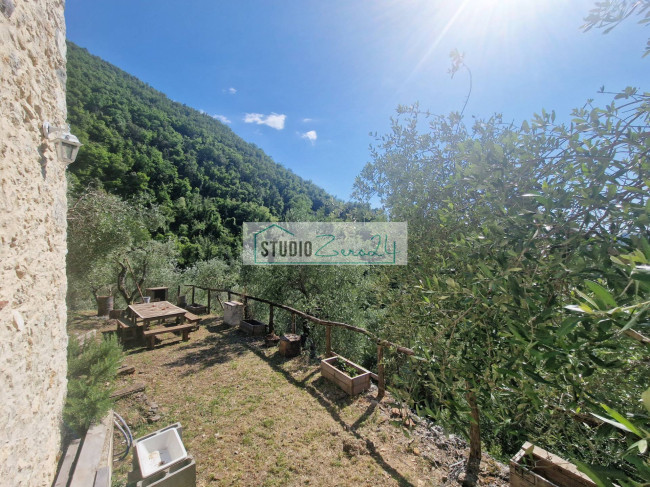 Villa in vendita a Camaiore