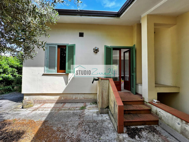 Villetta Bifamiliare in vendita a Pietrasanta