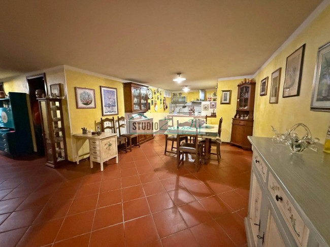 Villa in vendita a Massarosa