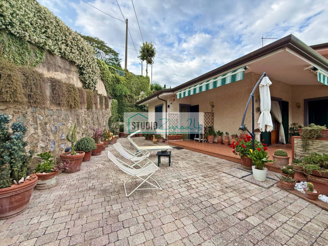 Villa in vendita a Massarosa