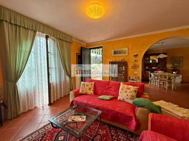 Villa in vendita a Massarosa