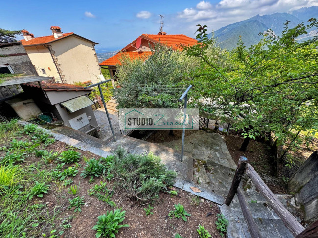 Casa singola in vendita a Pietrasanta