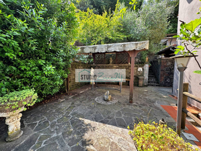 Casa singola in vendita a Pietrasanta