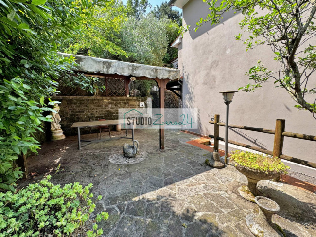 Casa singola in vendita a Pietrasanta