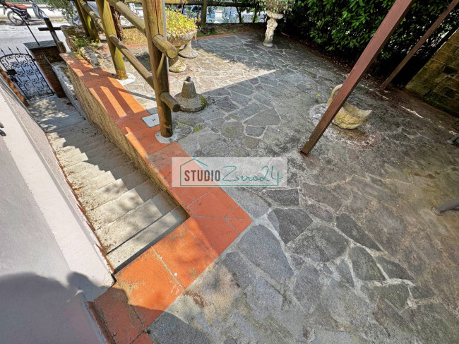 Casa singola in vendita a Pietrasanta