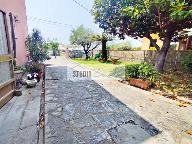 Villa in vendita a Viareggio