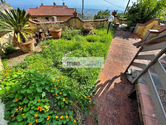 Casa singola in vendita a Pietrasanta