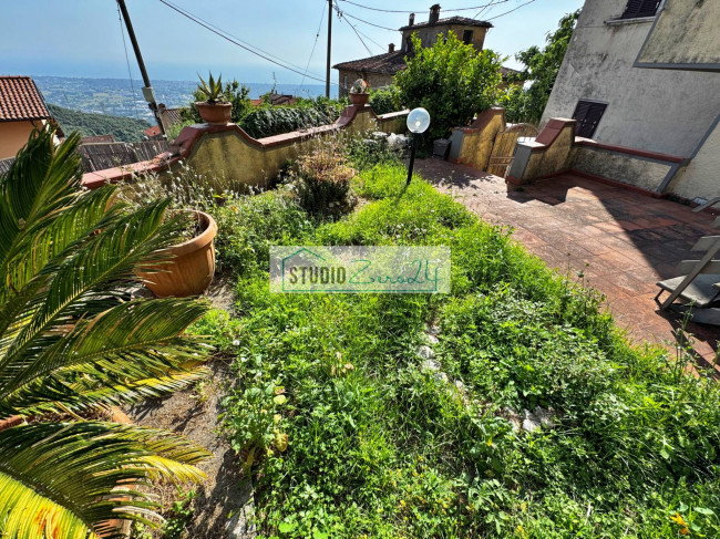 Casa singola in vendita a Pietrasanta