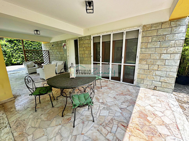 Appartamento in vendita a Pietrasanta