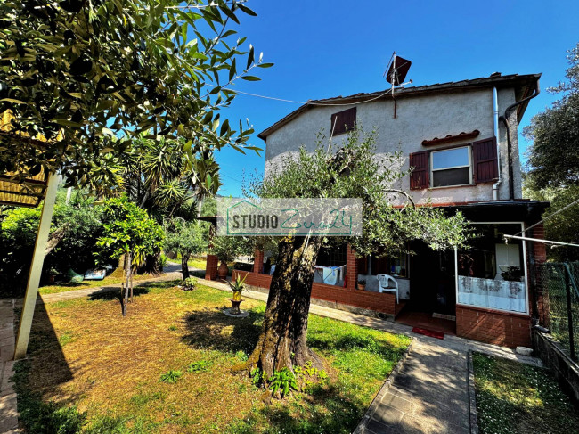 Casa singola in vendita a Seravezza