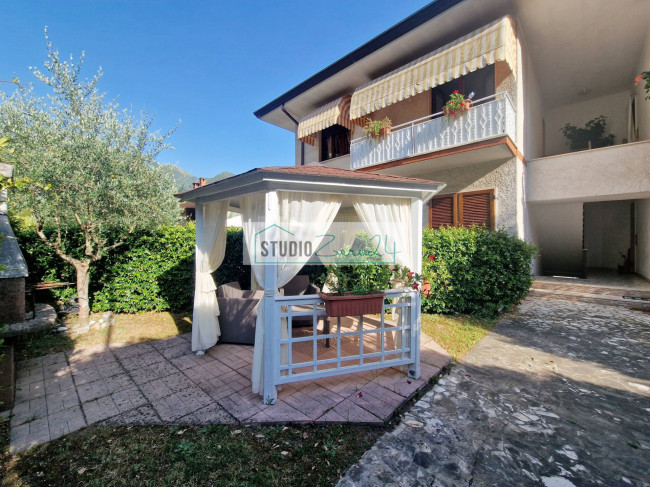 Appartamento in vendita a Camaiore