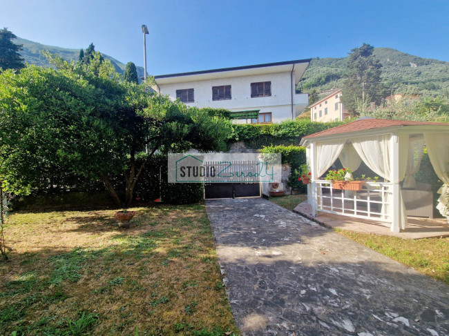 Appartamento in vendita a Camaiore