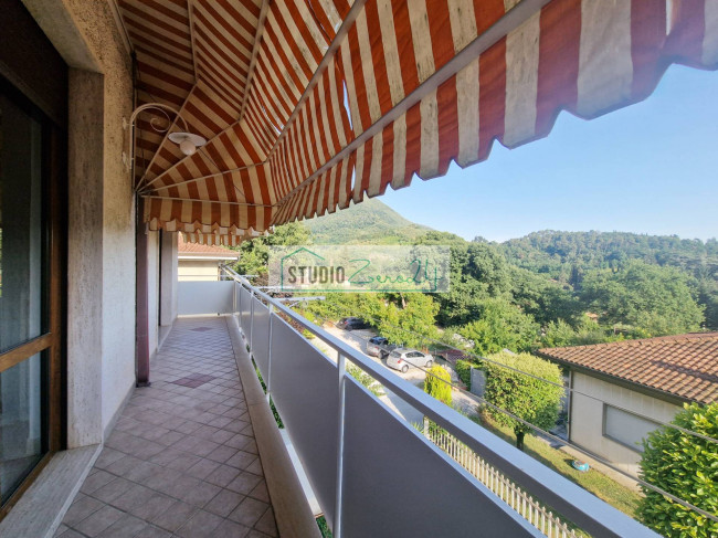 Appartamento in vendita a Camaiore