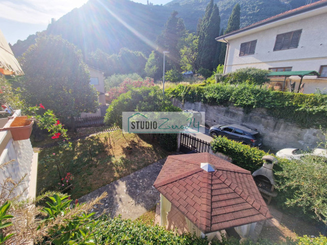 Appartamento in vendita a Camaiore