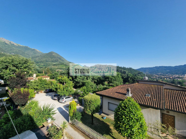 Appartamento in vendita a Camaiore