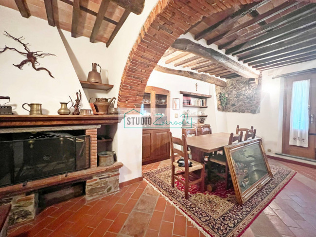 Casa singola in vendita a Camaiore