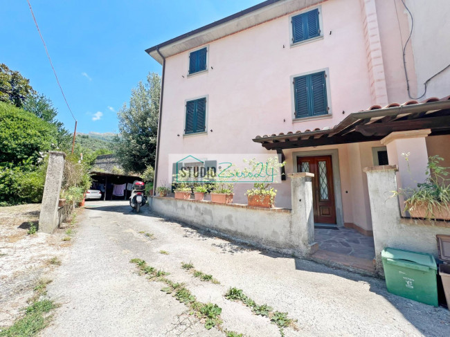 Casa singola in vendita a Camaiore