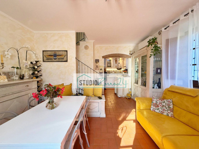 Casa singola in vendita a Seravezza