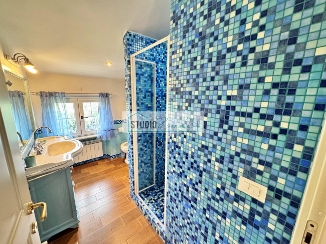 Villetta Bifamiliare in vendita a Pietrasanta