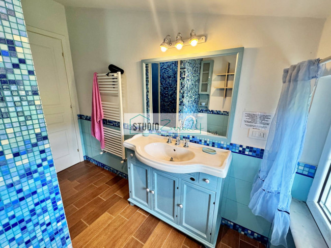 Villetta Bifamiliare in vendita a Pietrasanta