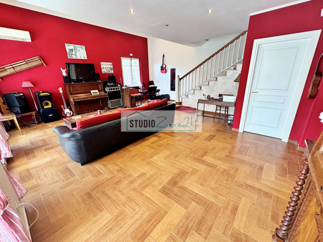 Villetta Bifamiliare in vendita a Pietrasanta