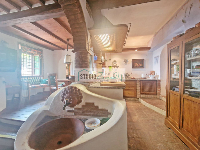 Casa singola in vendita a Camaiore