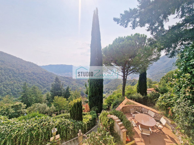 Casa singola in vendita a Camaiore