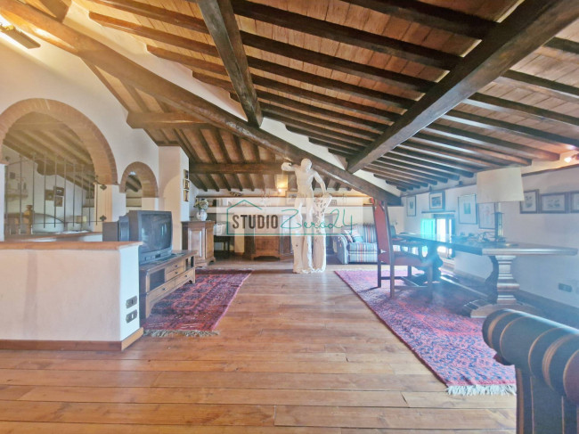 Casa singola in vendita a Camaiore