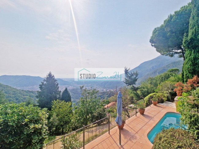 Casa singola in vendita a Camaiore