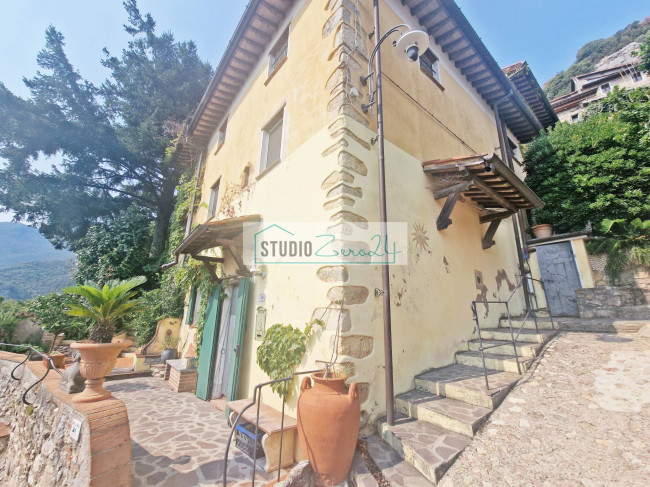 Casa singola in vendita a Camaiore