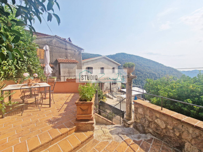 Casa singola in vendita a Camaiore