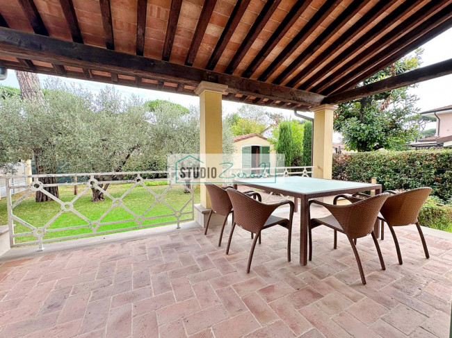 Villa in vendita a Pietrasanta