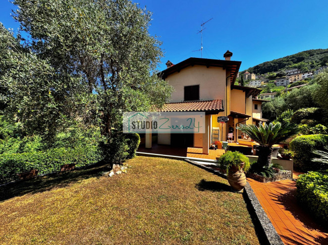 Villetta Bifamiliare in vendita a Pietrasanta