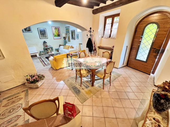 Casa singola in vendita a Pietrasanta
