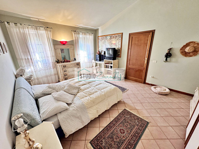 Casa singola in vendita a Pietrasanta